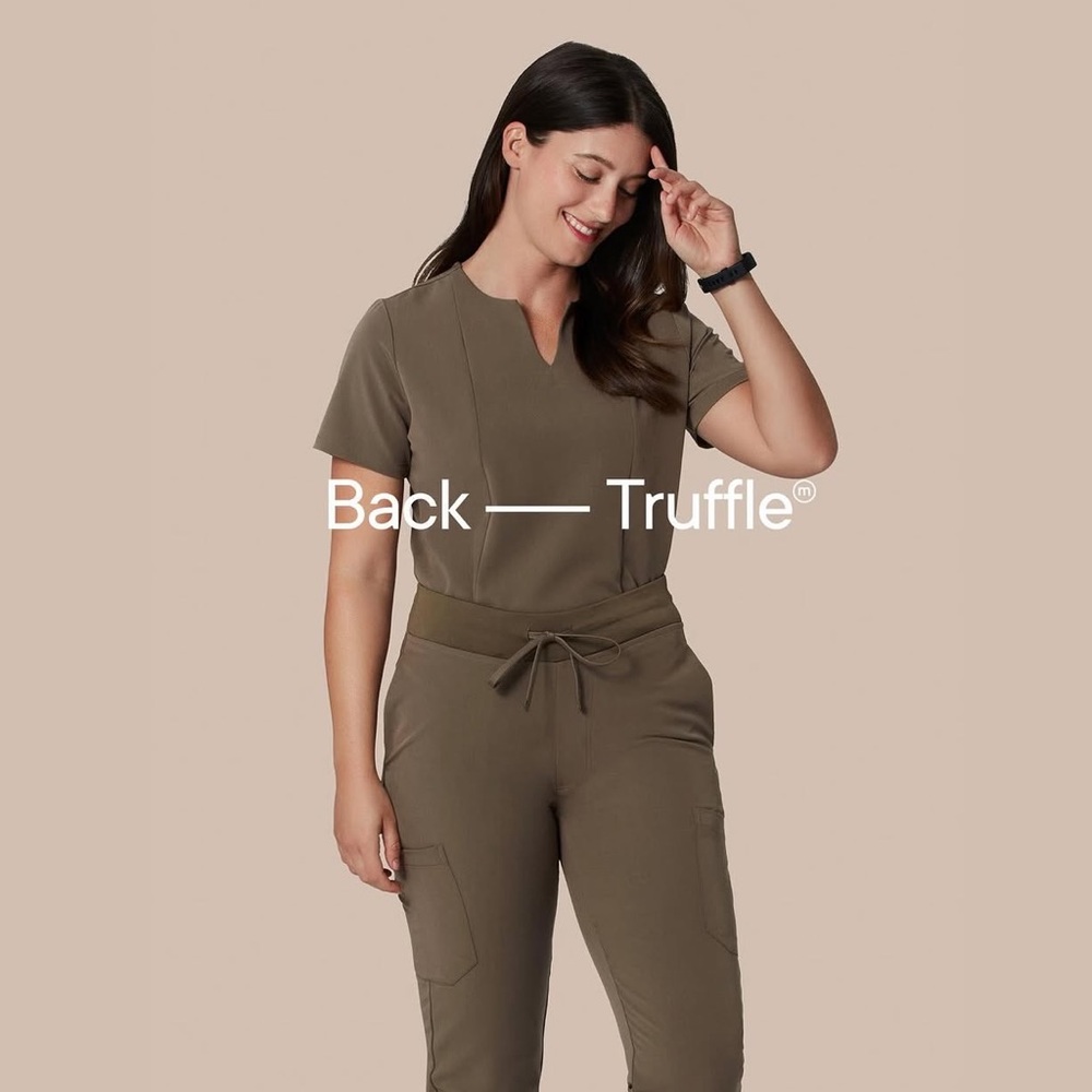 Mandala Scrubs Set - Truffle